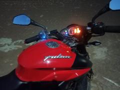 Bajaj Pulsar NS 160 Single Disc